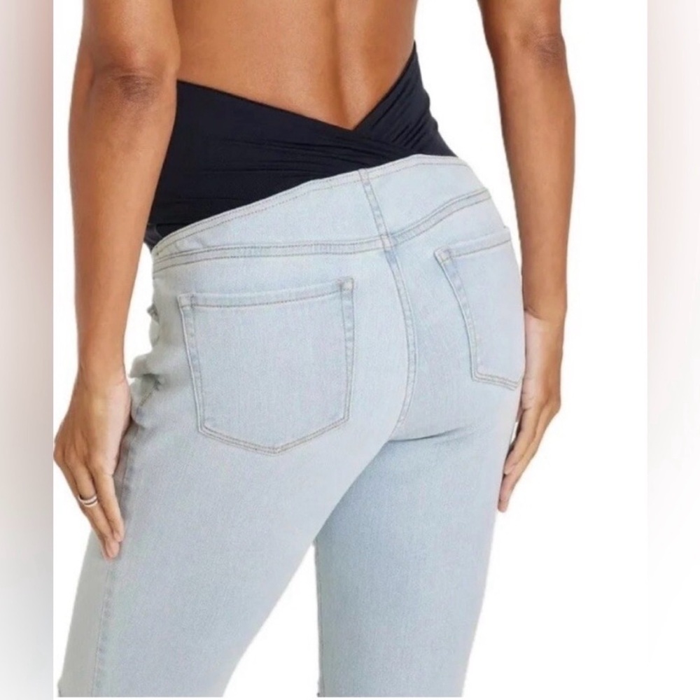 NWT Isabel Maternity Flare Jeans Crossover Panel Women’s Size 8 - Picture 2 of 6